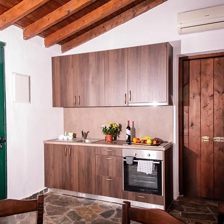 Agrilia Koromili Retreat Apartment Paralia Livadostratas Exterior photo