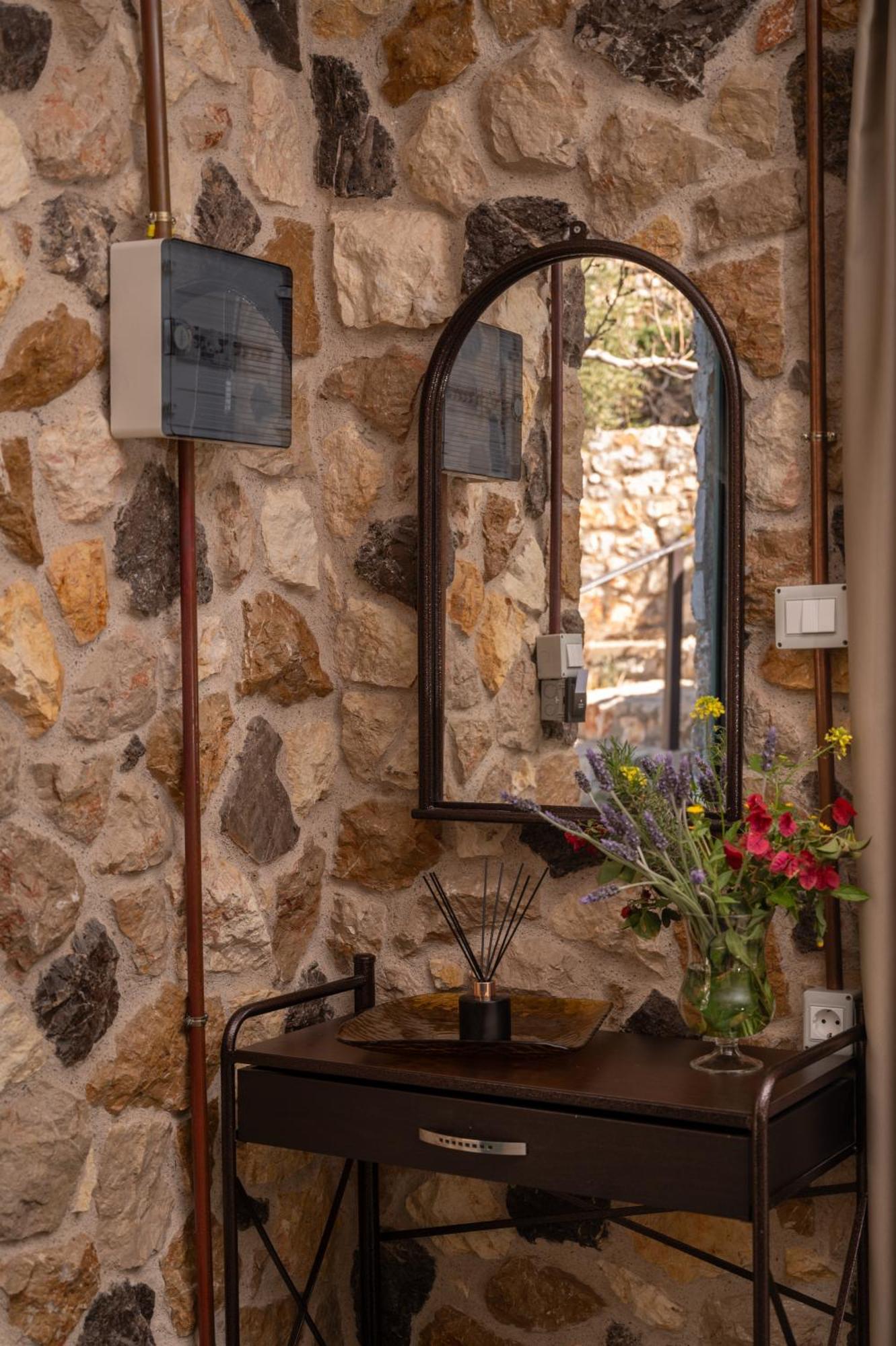 Agrilia Koromili Retreat